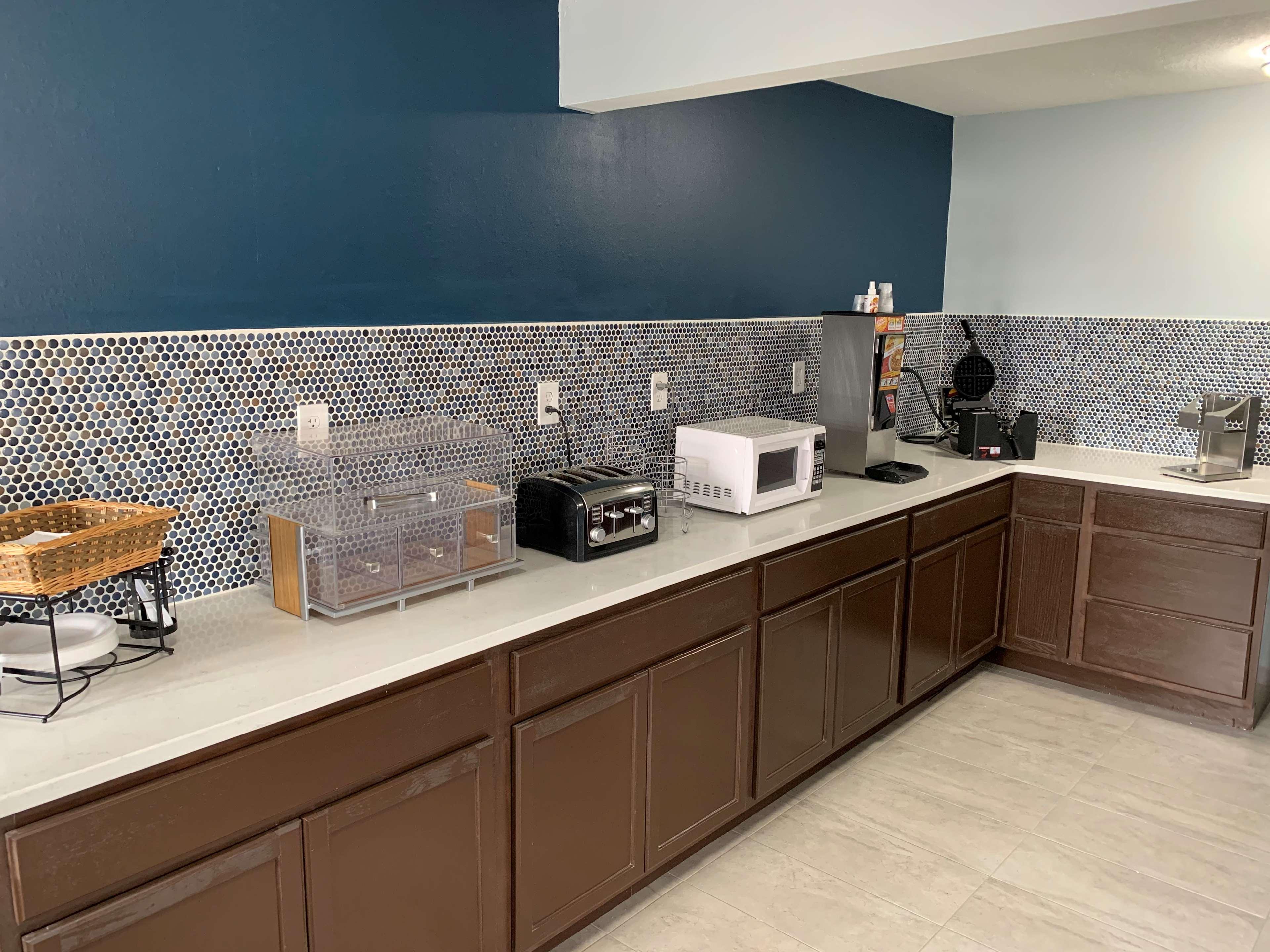 Surestay Hotel By Best Western Олатей Екстериор снимка